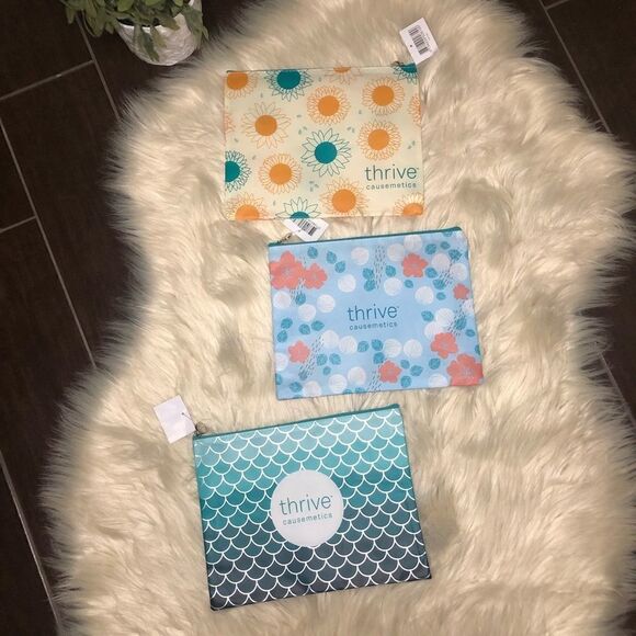Thrive causemetics make up bag bundle of 3 NWT - Picture 2 of 4